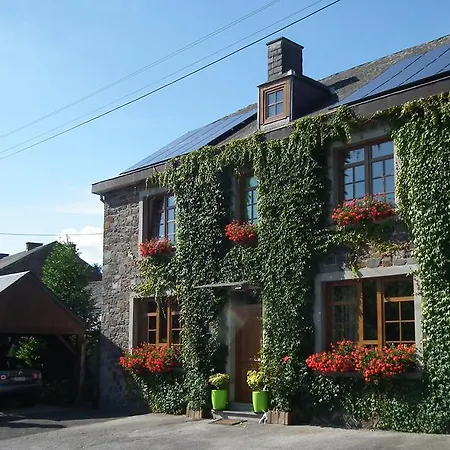 Ardennes Woods فندق مبيت وإفطار